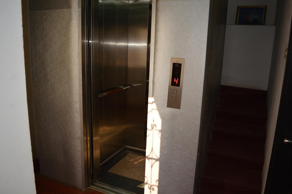 האנוי Hoang Cuong Hotel מראה חיצוני תמונה