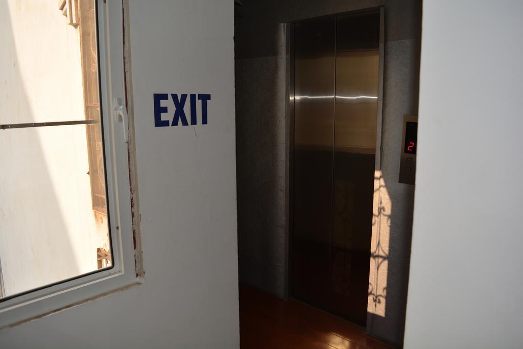 האנוי Hoang Cuong Hotel מראה חיצוני תמונה
